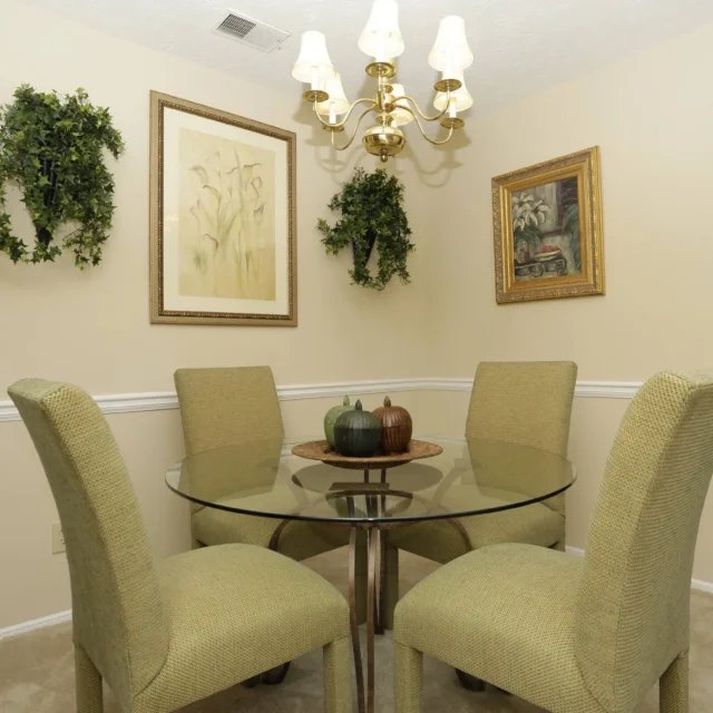 Berkeley Landing duluth ga apartments for rent dining
