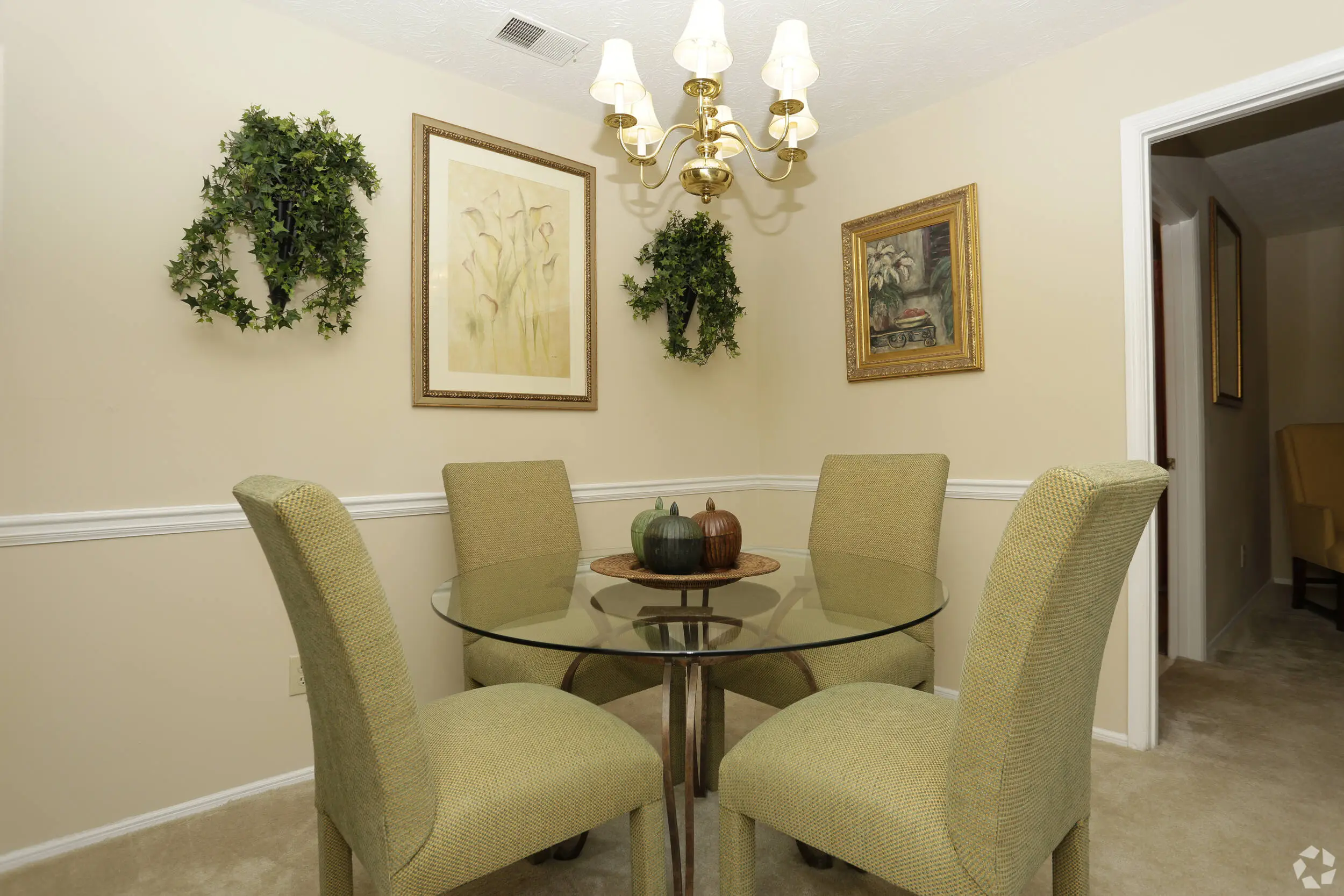 Berkeley Landing duluth ga apartments for rent dining