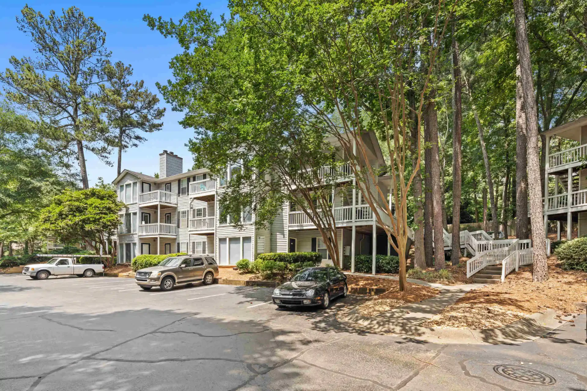 Berkeley Landing duluth apartments for rent exterior 1