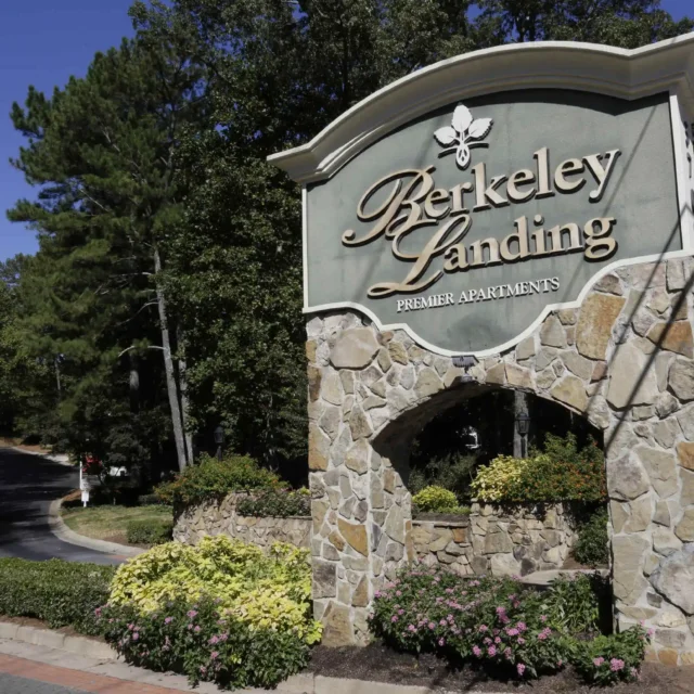 duluth ga apartments Berkeley Landing sign